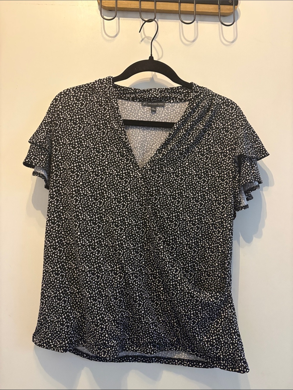 Adrianna Pappell Black & White Ditsy Wrap-Front Flutter Sleeve Blouse Size L